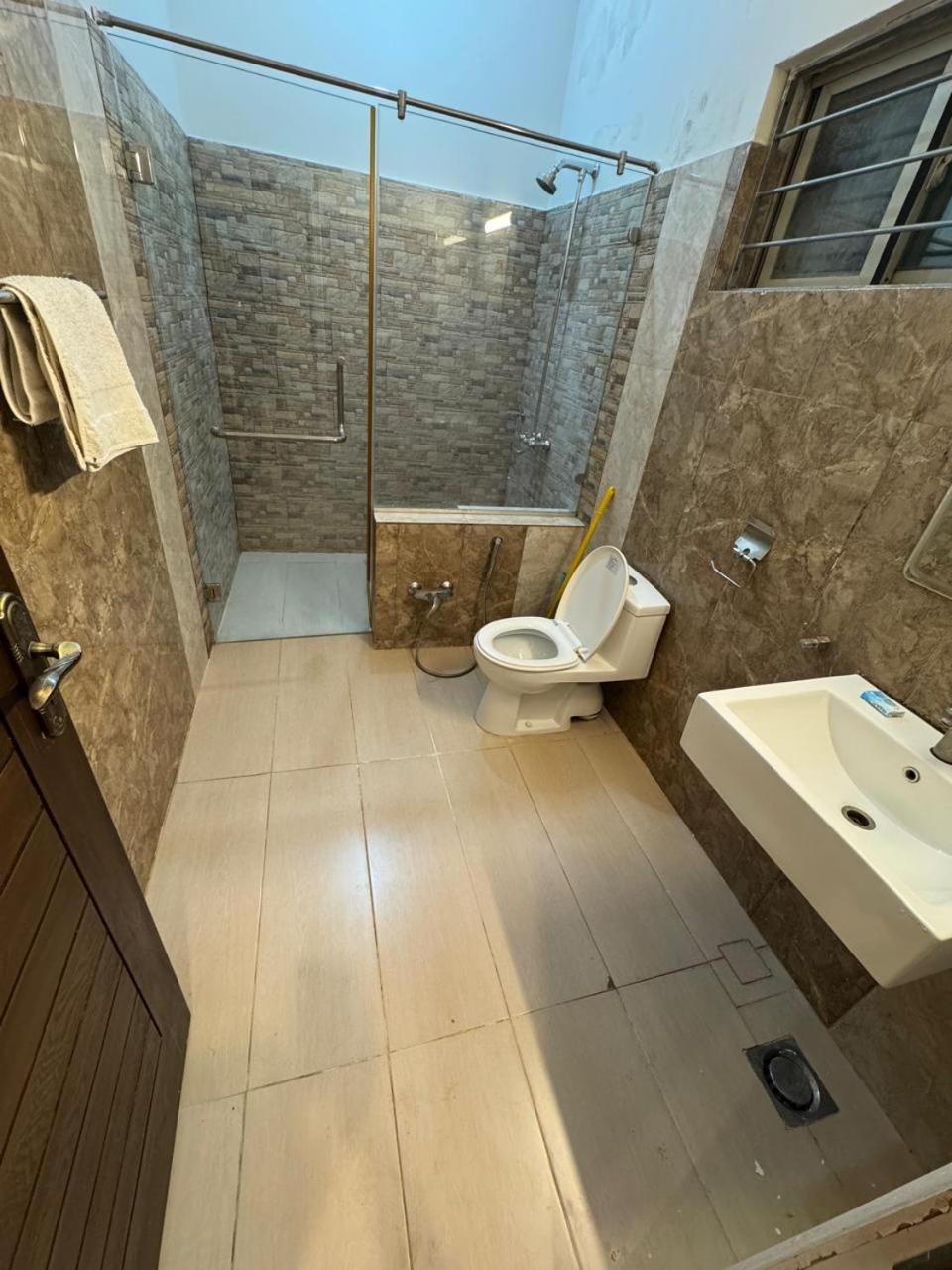 Dream Executive Guest House Islamabad Bagian luar foto